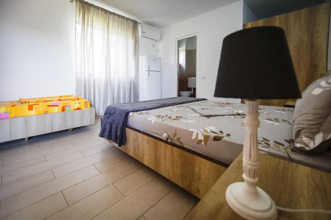 Casa Tudorascu Hotel Vama Veche Eksteriør billede
