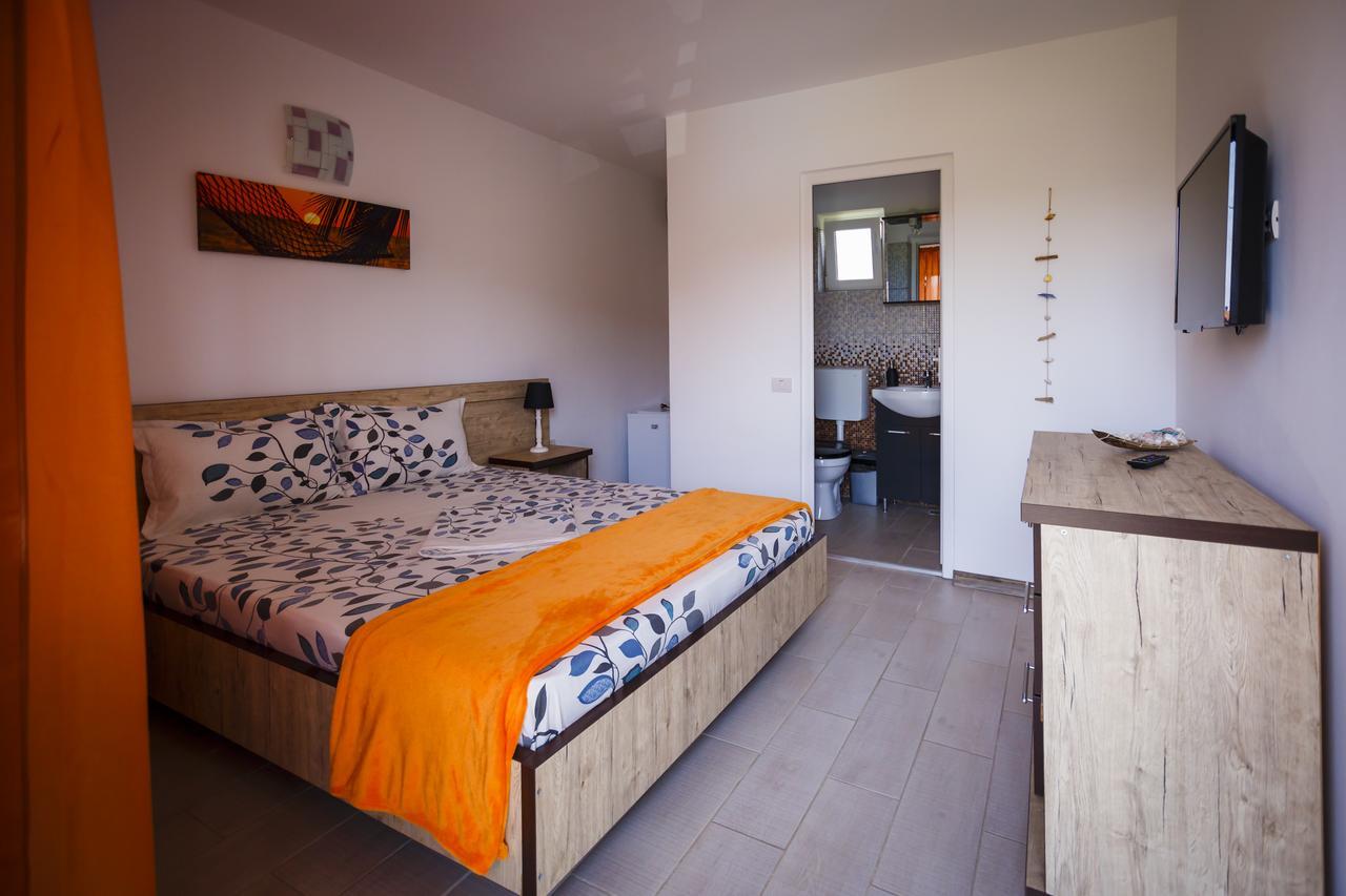 Casa Tudorascu Hotel Vama Veche Eksteriør billede